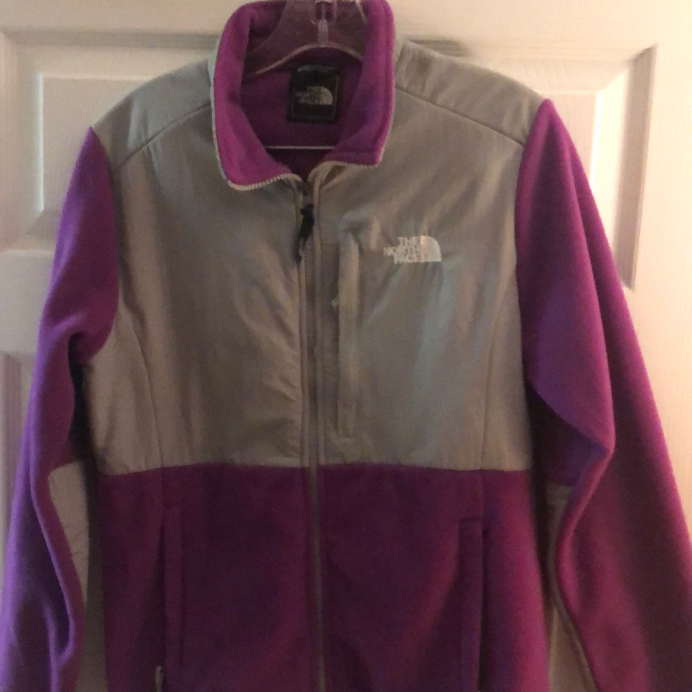Women’s North Face Jacket